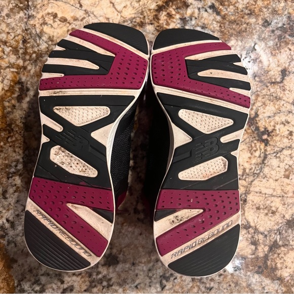 New Balance Vazee Transform Cross Training Mesh Tennis Shoe Women 7.5 Black Pink - Picture 6 of 8